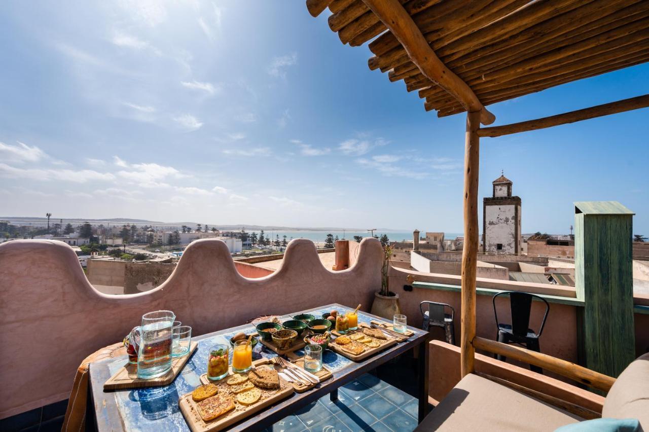 Mama Lova Hotel, Riad, Restaurant & Spa As-Suwajra Zewnętrze zdjęcie