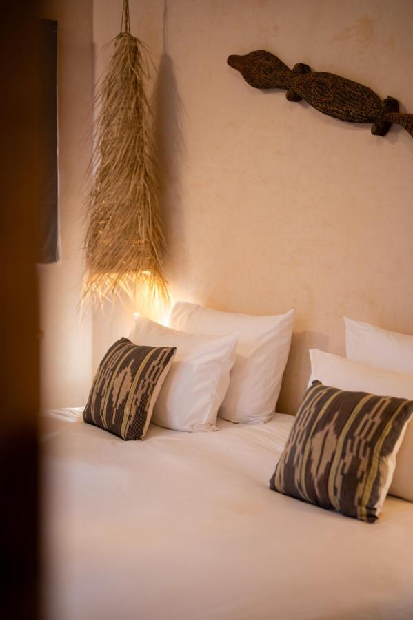 Mama Lova Hotel, Riad, Restaurant & Spa As-Suwajra Zewnętrze zdjęcie